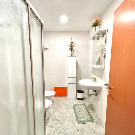 Apartment I Girasoli Di Lari - Bilocale La Margherita *
