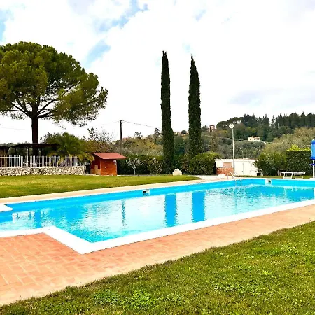 Apartment I Girasoli Di Lari - Bilocale La Margherita